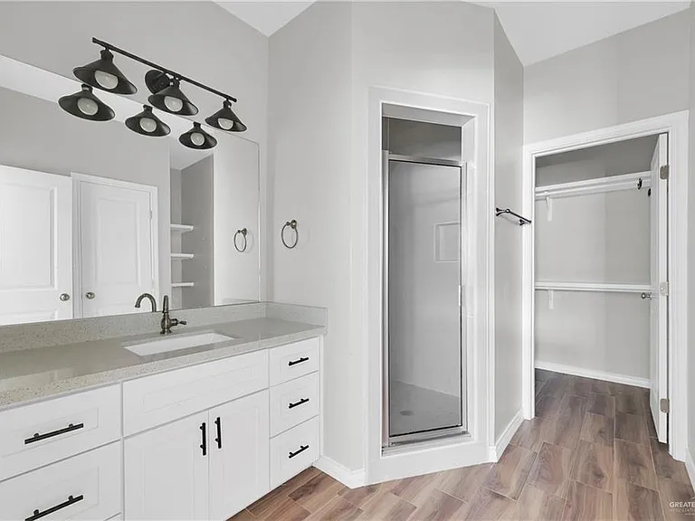 2605 E Israel Ave #3 — Photo 13