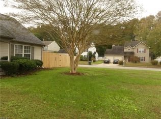 2 Grant Allen Ct, Hampton, VA 23666