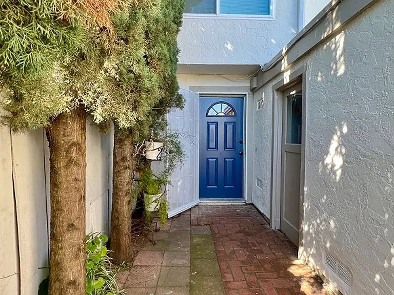4083 Tokay Dr — Photo 3