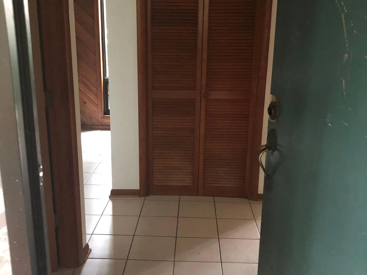 1 bed, 1.5 bath, 750 sqft, $800 — Photo 3
