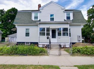 43 Princeton St, Springfield, MA 01109