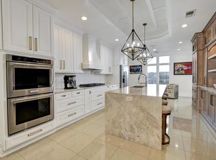 5417 Harbortown Cir, Prospect, KY 40059