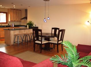 948 Alamo Rd, Los Alamos, NM 87544