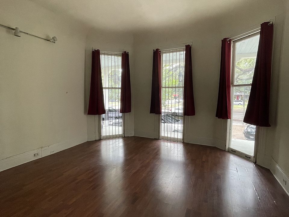 1st image of 1034 S Carrollton Ave APT A