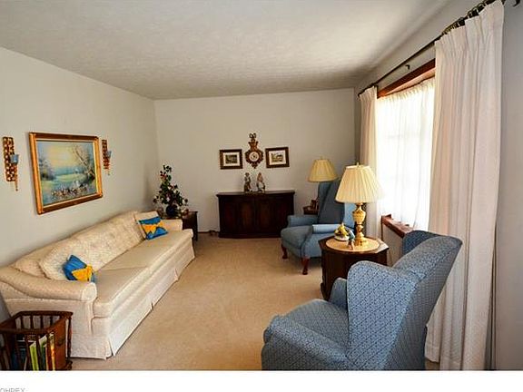 2nd image of 3297 Cherrywood Dr