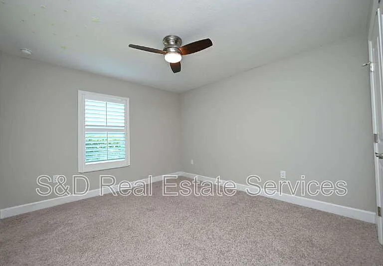 4435 Lake Hancock Rd — Photo 26