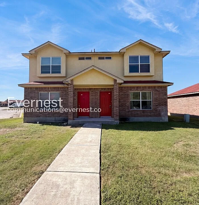 6342 Queens Castle Dr #1