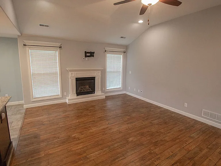 7504 Wellford Ct — Photo 5