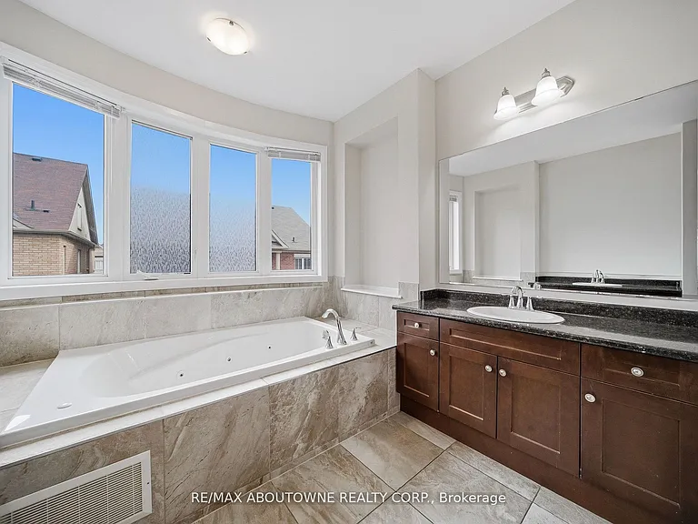224 Cherryhurst Rd — Photo 30