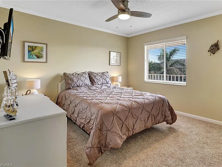 3062 Sandpiper Bay Cir #K302 — Photo 18