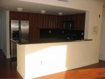 4th image of 120 SW 37 Ave #506
