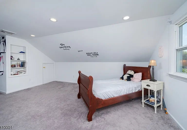 69 Woodland Rd — Photo 27