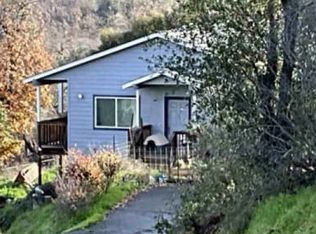 19940 Honey Hill Dr, Hidden Valley Lake, CA