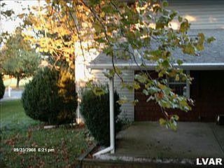 3rd image of 3315 East Blvd