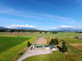 8261 Chuckanut Dr, Bow, WA 98232