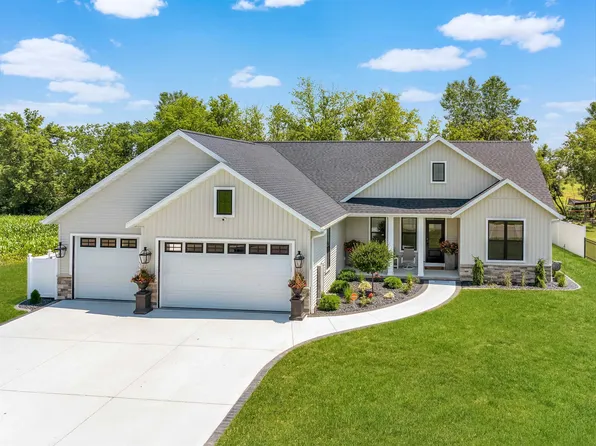 N1200 Forsyth Pkwy, Greenville, WI 54942