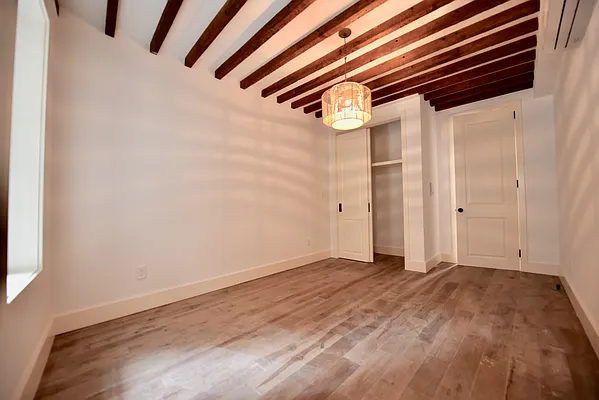 Rented by Nolita Group | media 6