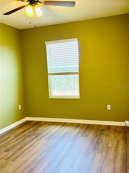 11152 Leland Groves Dr — Photo 16
