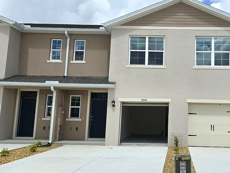 2324 Penguin Blvd — Photo 2