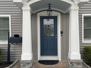 824 Mile Square Rd FLOOR 2, Yonkers, NY 10704