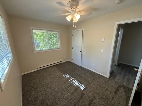 1860 Meadowvale Rd NW, Elk River, MN