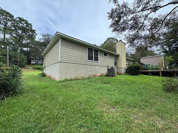5th image of 3560 Country Wood Ct