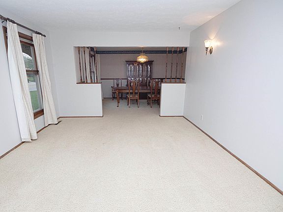 4th image of 4915 Whippoorwill Dr