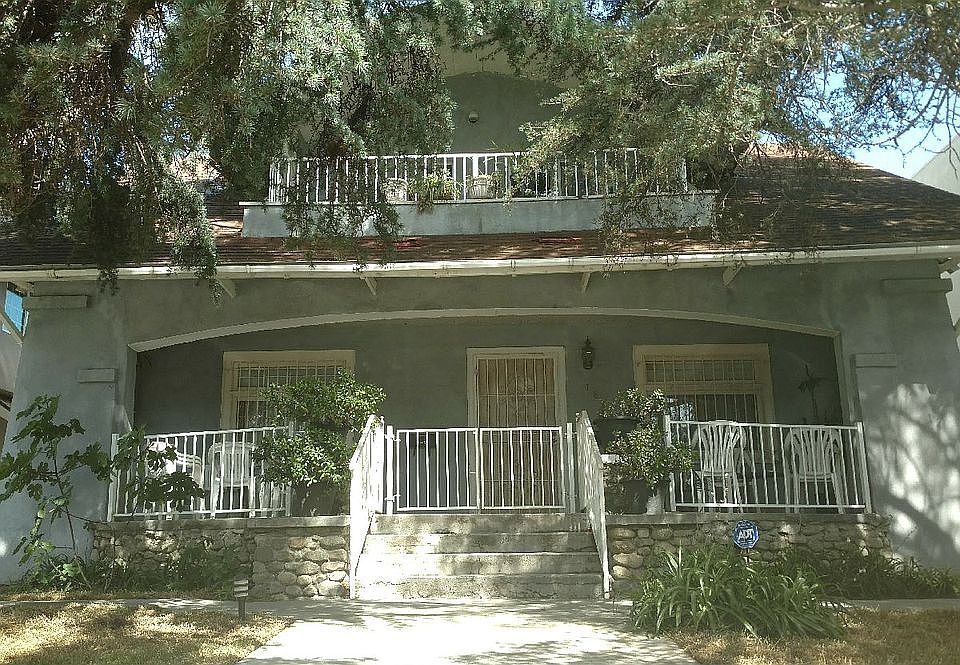 1st image of 1820 N Berendo St
