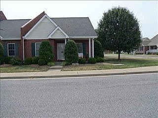 1st image of 2123 W Park Dr