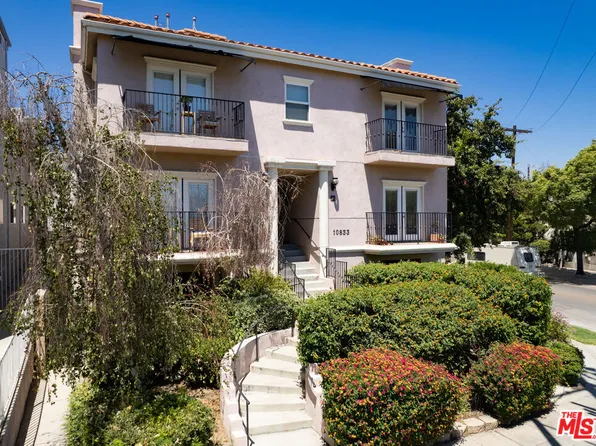 10835 Camarillo St, North Hollywood, CA 91602