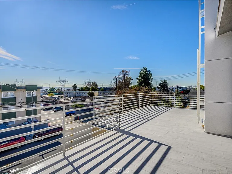11731 Runnymede St #3 — Photo 11