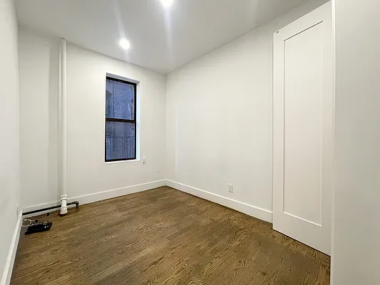 Rented by Bohemia Realty Group | media 4