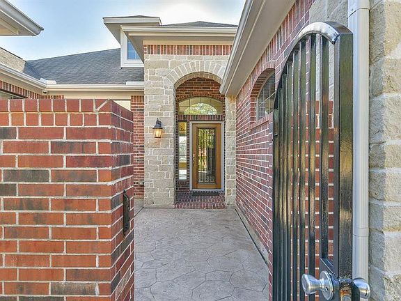 5th image of 14803 Ashford Springs Ln