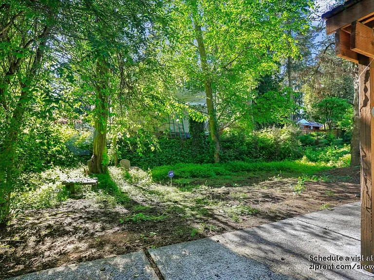 17815 8th Ave NE #A — Photo 15