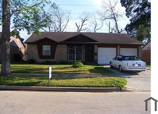 1st image of 4839 Trail Lake Dr