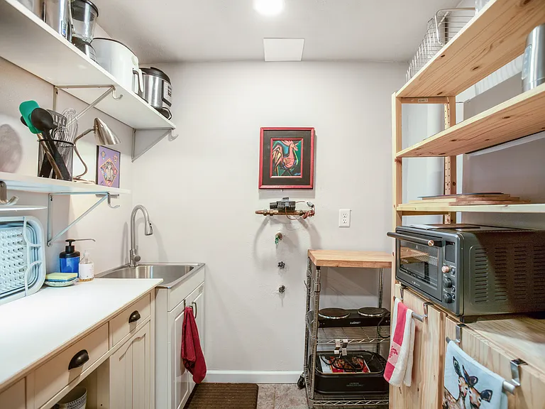 568 Longfellow Ln #FURNISHED — Photo 26