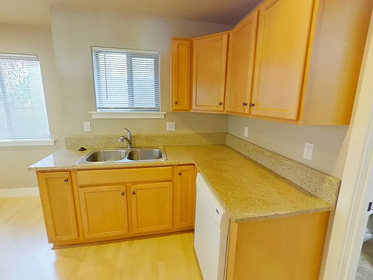 1551 Mill St — Photo 5