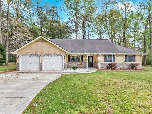 106 Waters Cv, Richmond Hill, GA 31324