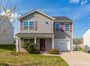 559 Clear Meadow Dr, Winston Salem, NC 27107