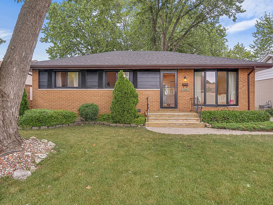 1st image of 1082 Coventry Ct