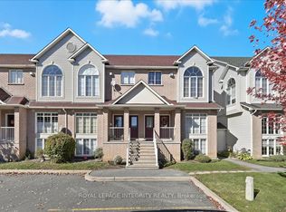 4471 Harper Ave, Ottawa, ON K1J 1C9