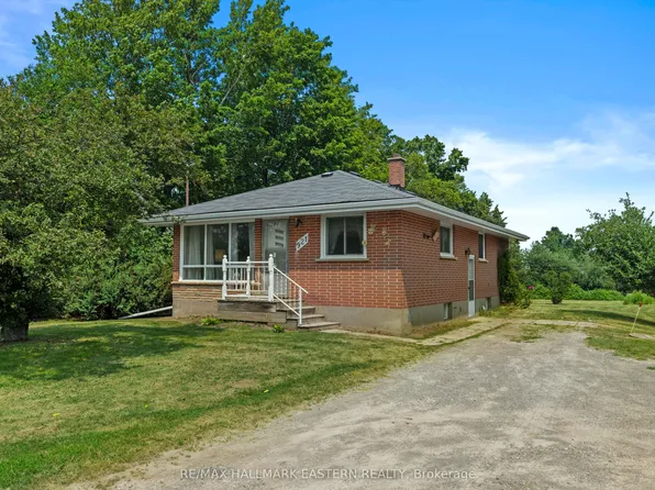 921 Robinson Rd, Selwyn, ON K0L 1T0