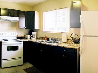 2214 Aloha Dr #1B, Honolulu, HI 96815