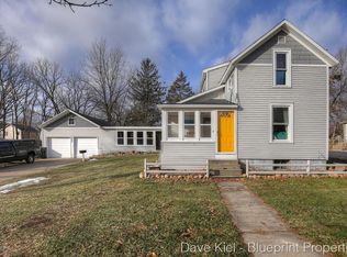 922 N Michigan Ave, Hastings, MI