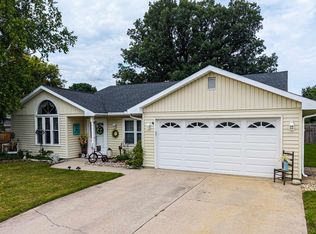 2008 Stoney Hurst Bnd, Huntington, IN 46750