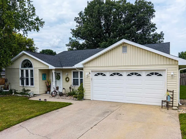 2008 Stoney Hurst Bnd, Huntington, IN 46750