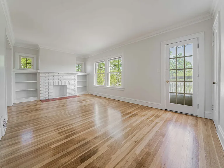 16800 Delaware Ave #2 — Photo 3