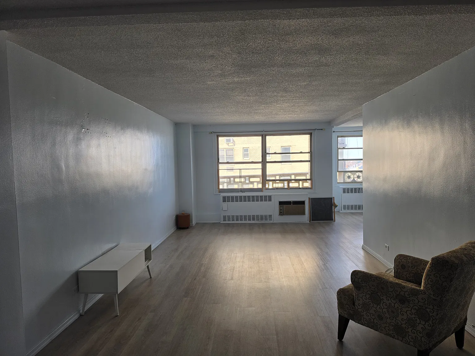 Studio, 600 sqft, $1,995 — Photo 1