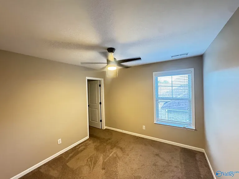 199 Little Oak — Photo 37