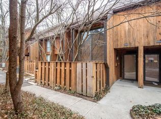 4988 Wintersong Ln, Westerville, OH 43081